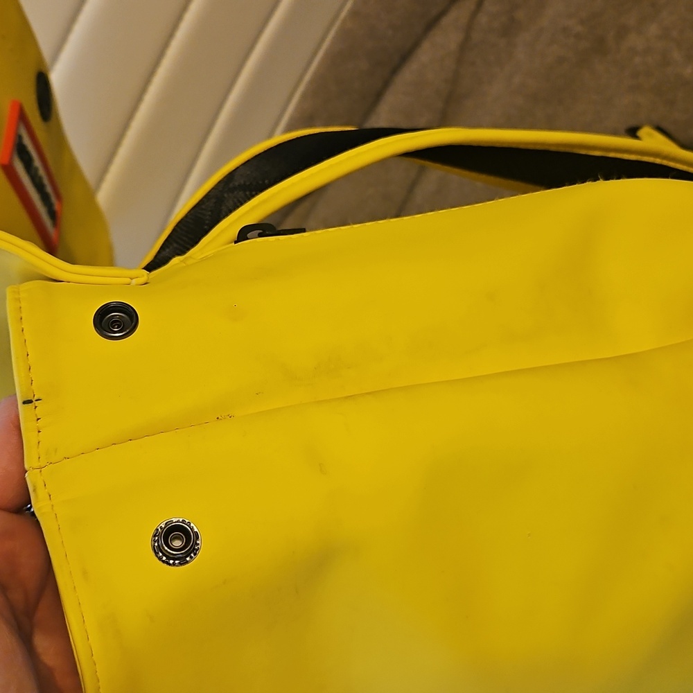 Hunter Medium Backpack - image 5